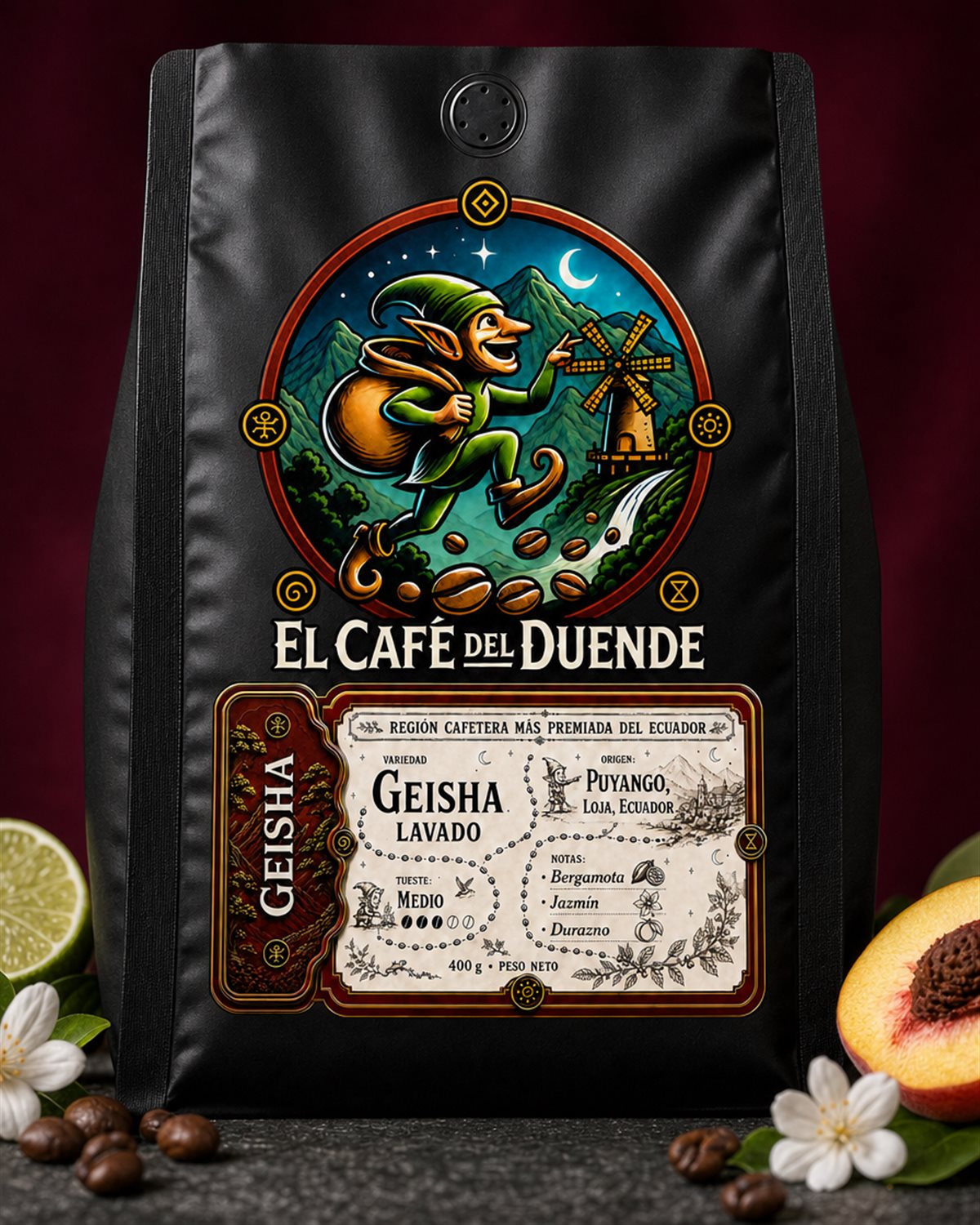 Primer plano de la etiqueta frontal de la funda de Geisha: emblema del duende, variedad y notas de cata.